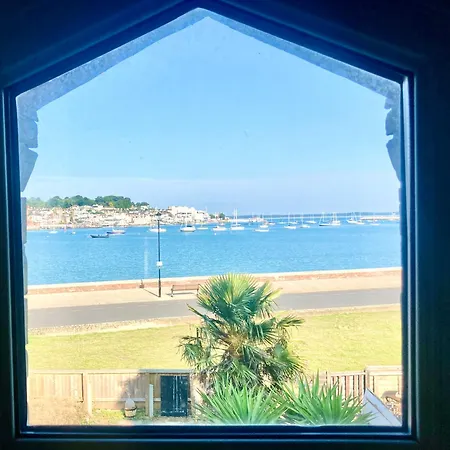 Cosy Coastguard Cottage Right Next To The Sea East Cowes Exterior foto